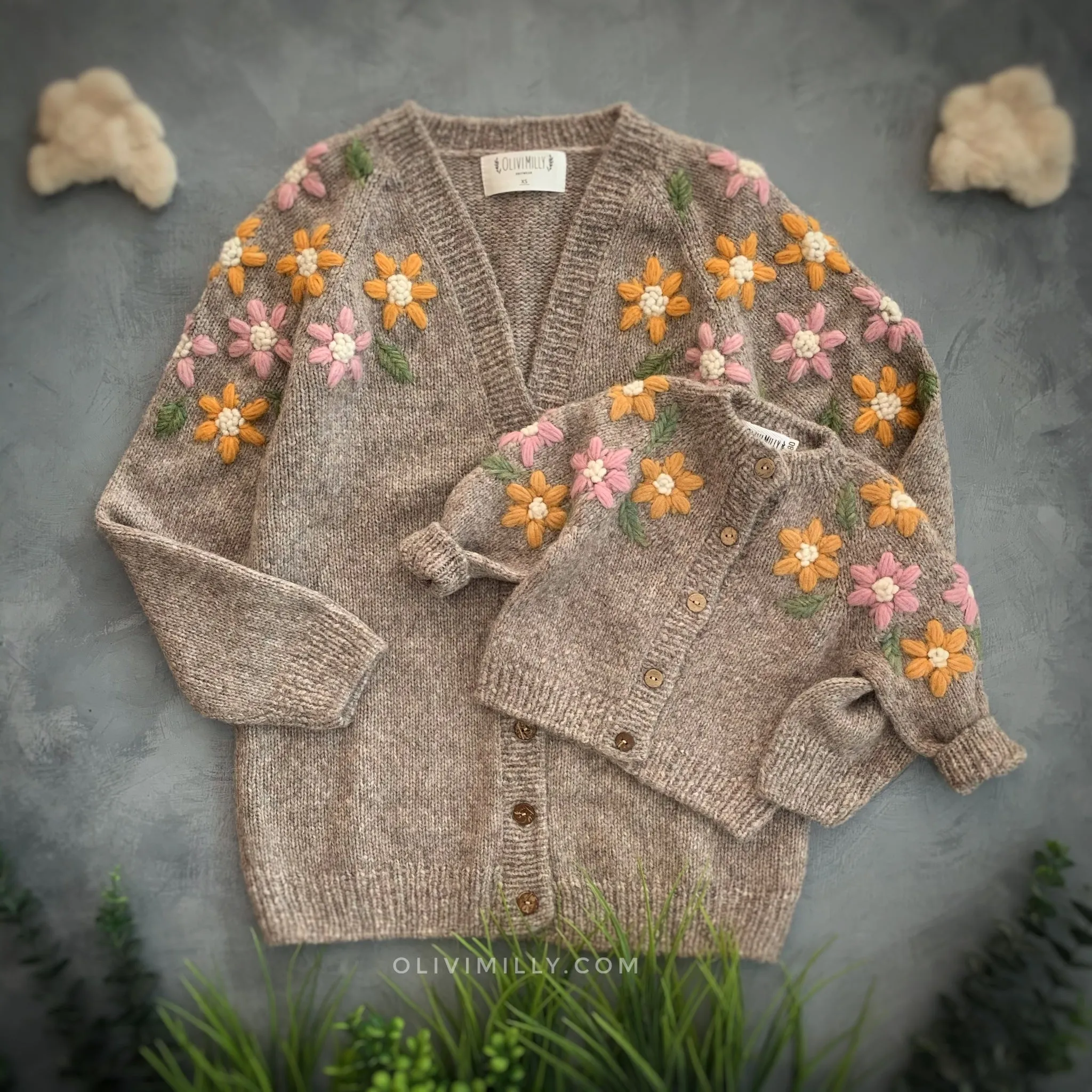 Adult Flower Rain cardigan | Beigebrown