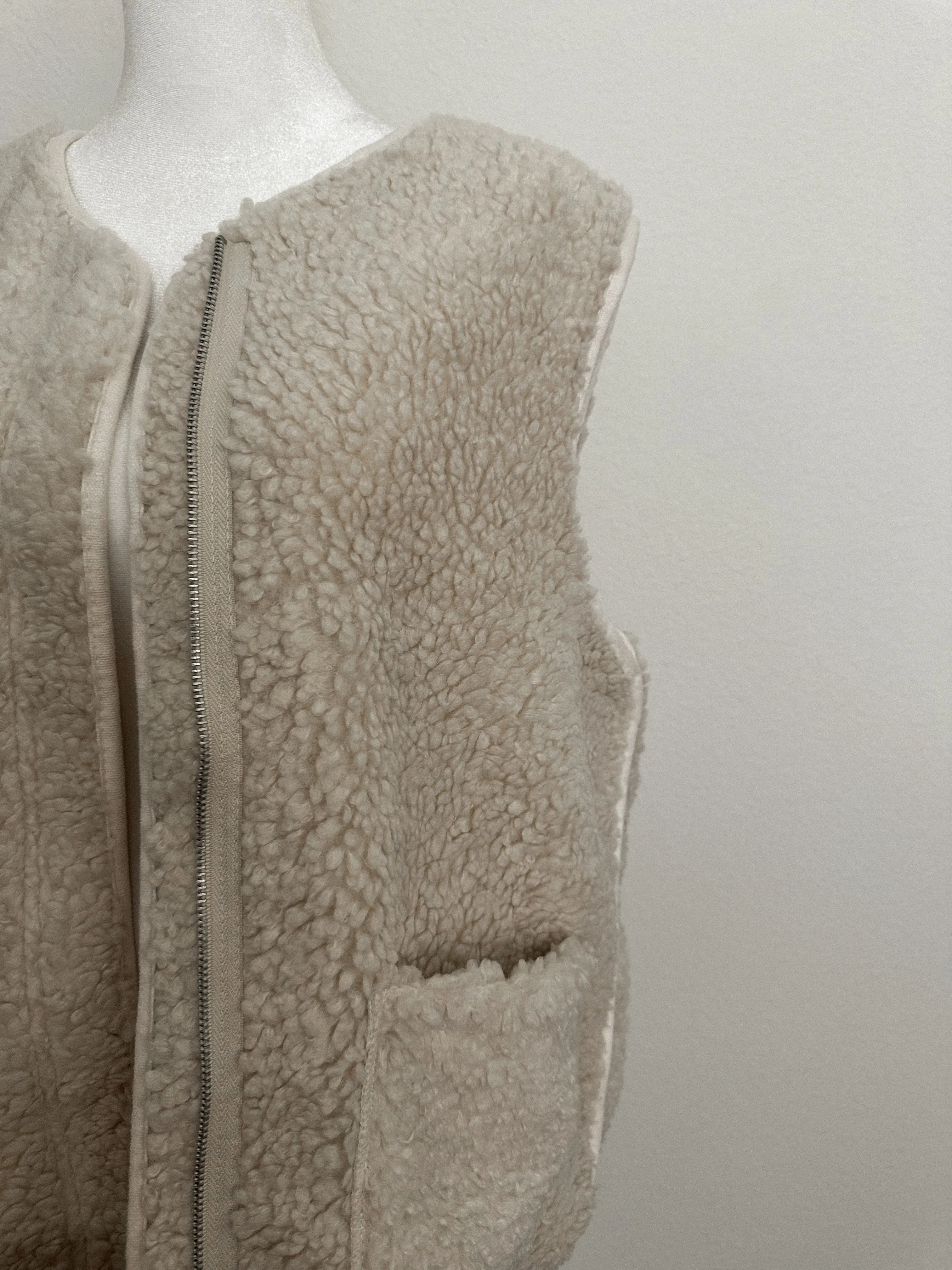 Aspen Sherpa Vest - FINAL SALE