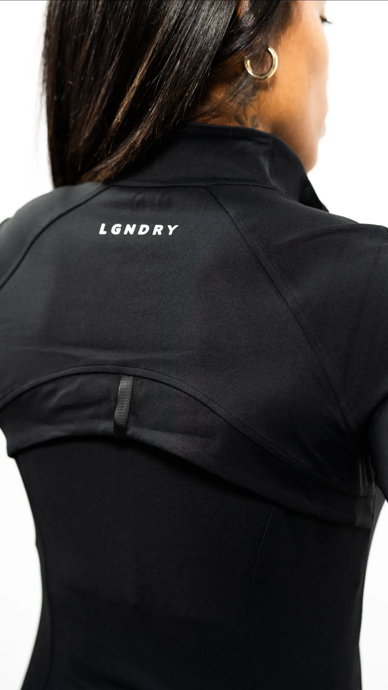 ATHLEISURE ZIP-UP JACKET