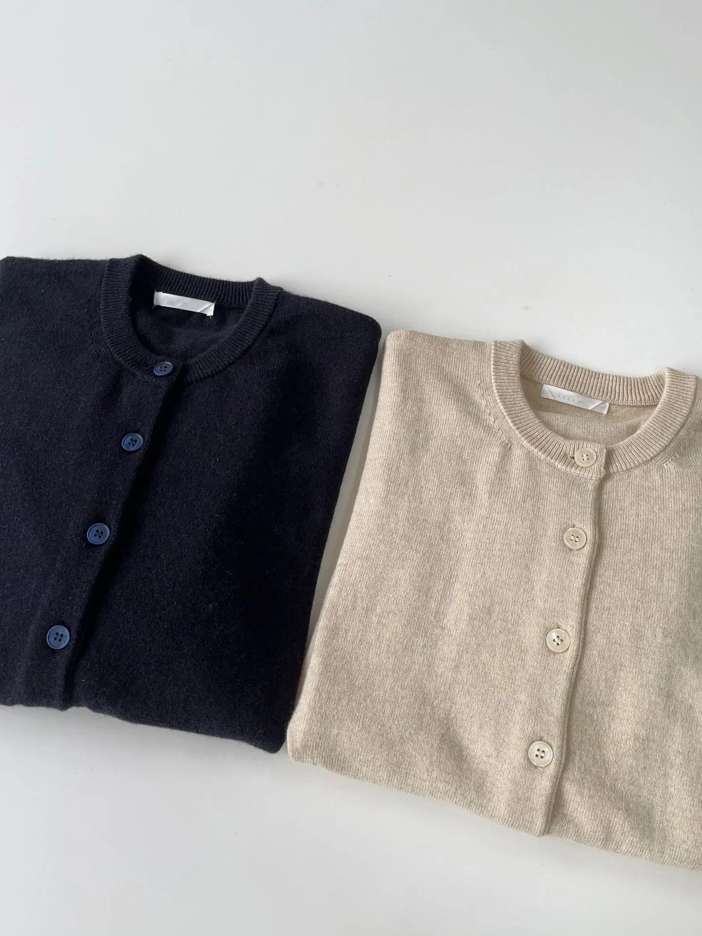 Basic knit cardigan