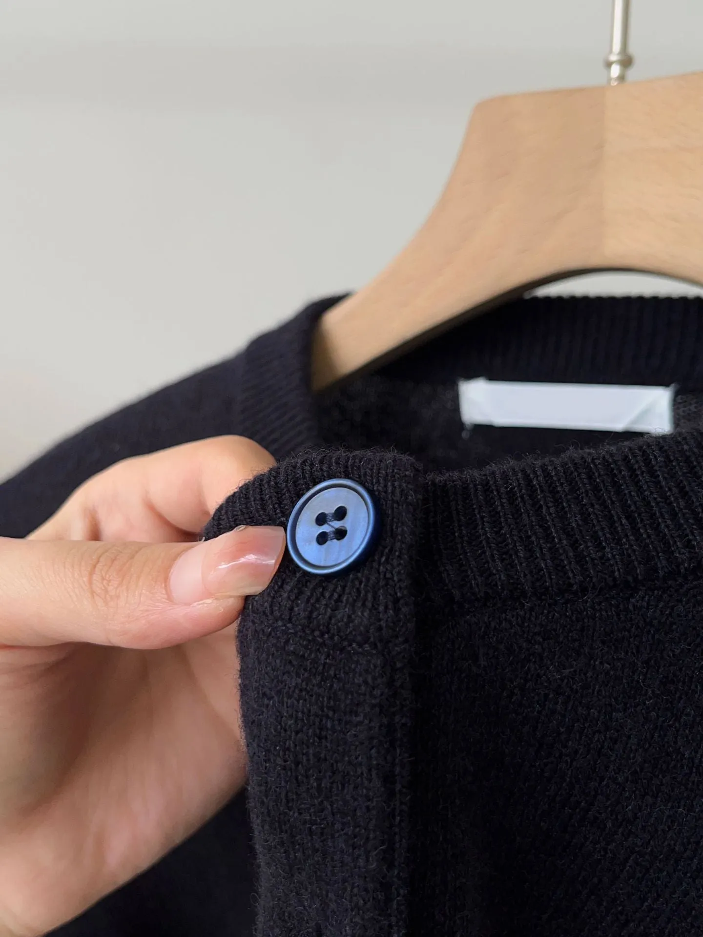 Basic knit cardigan