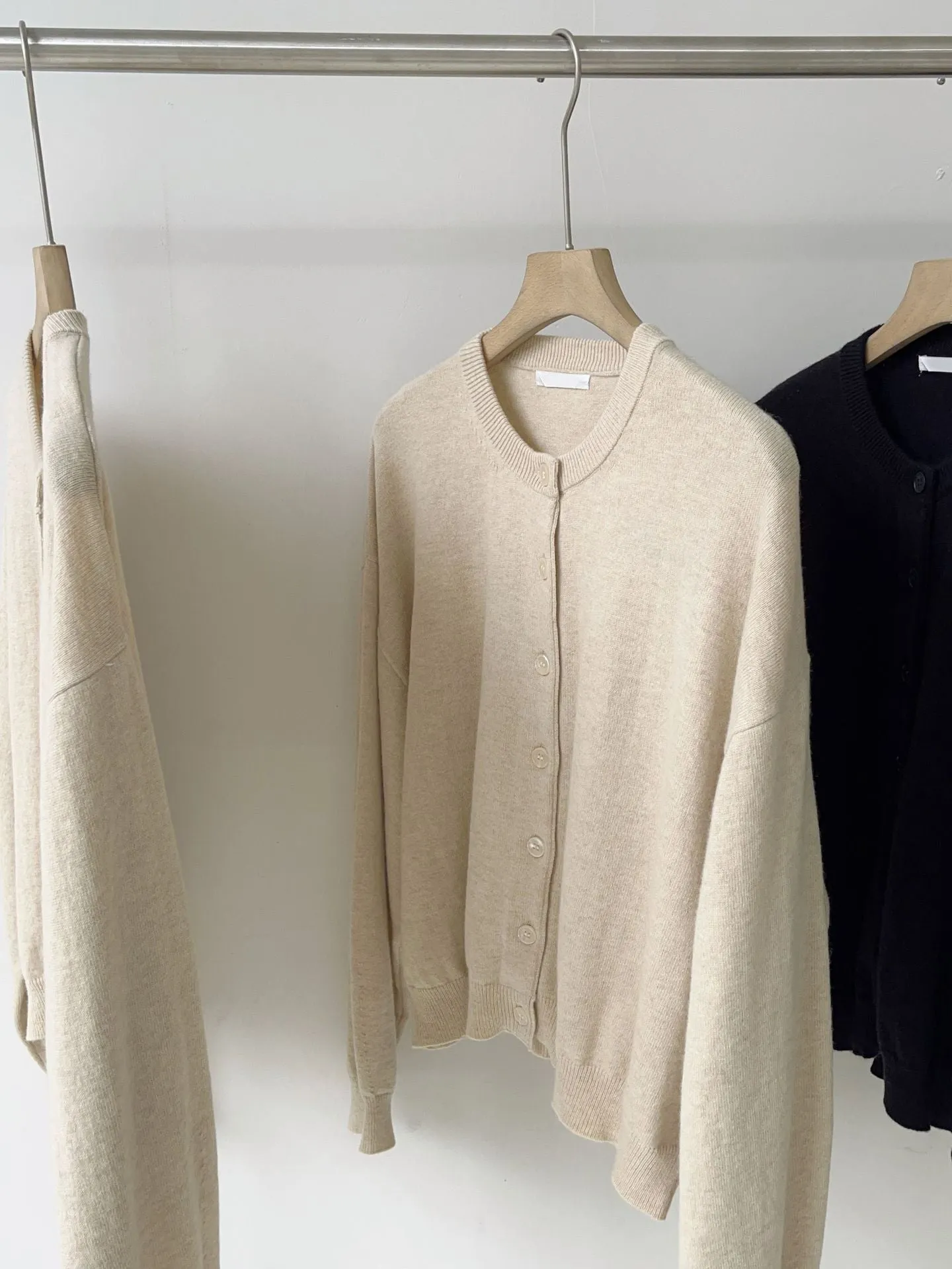 Basic knit cardigan