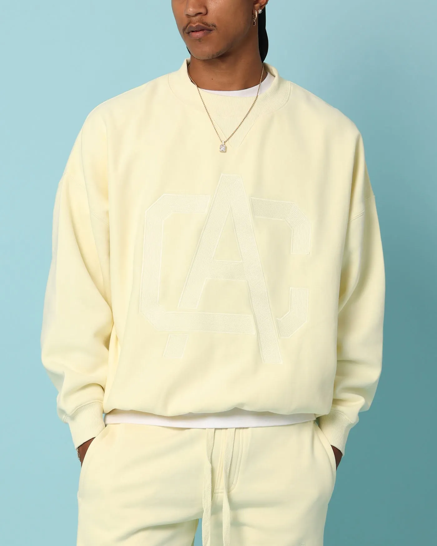 Carré Academy Oversized Crewneck Yellow