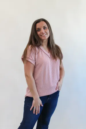 CRISINDA RIBBED V-NECK TOP
