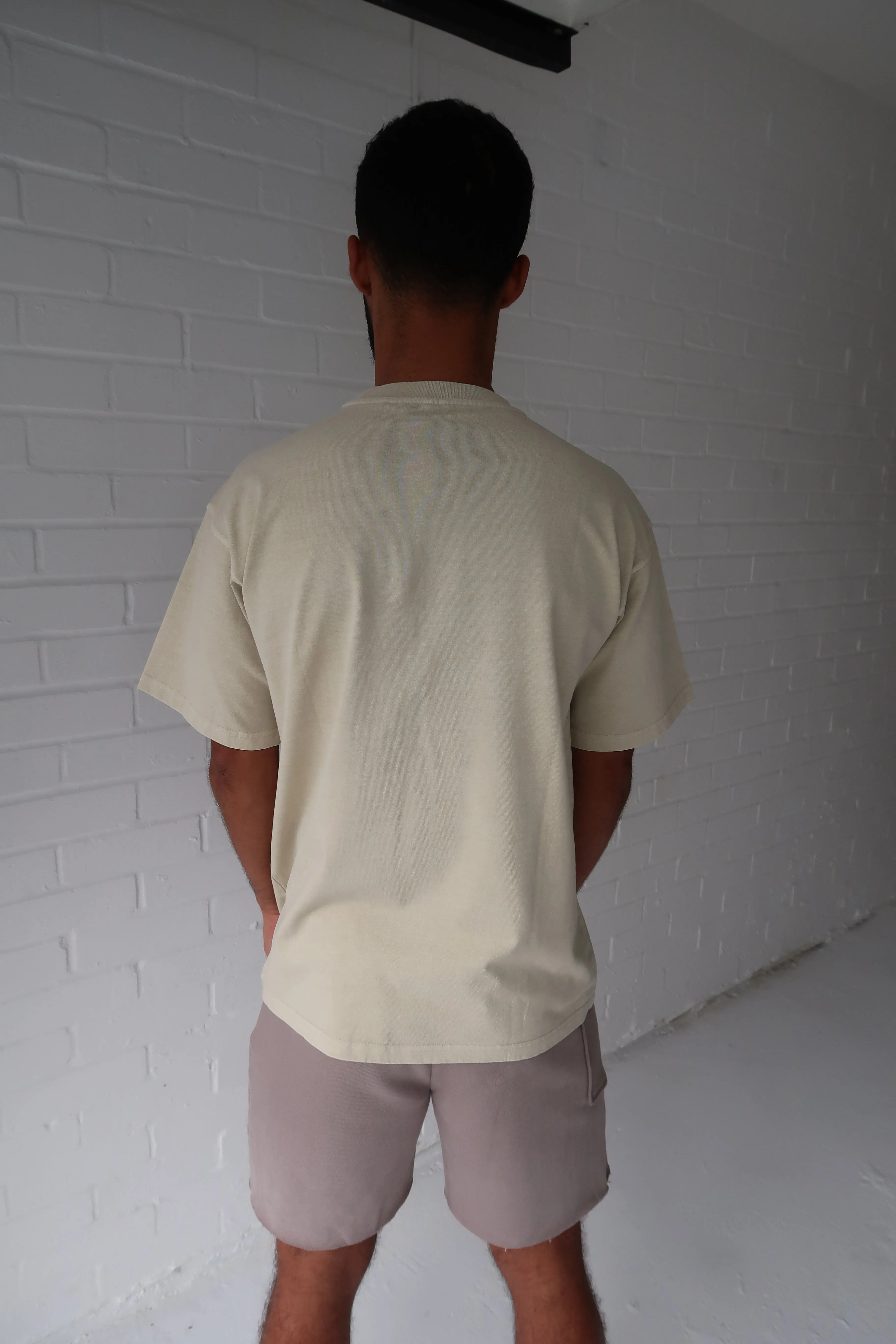 Doberman Tee in Beige