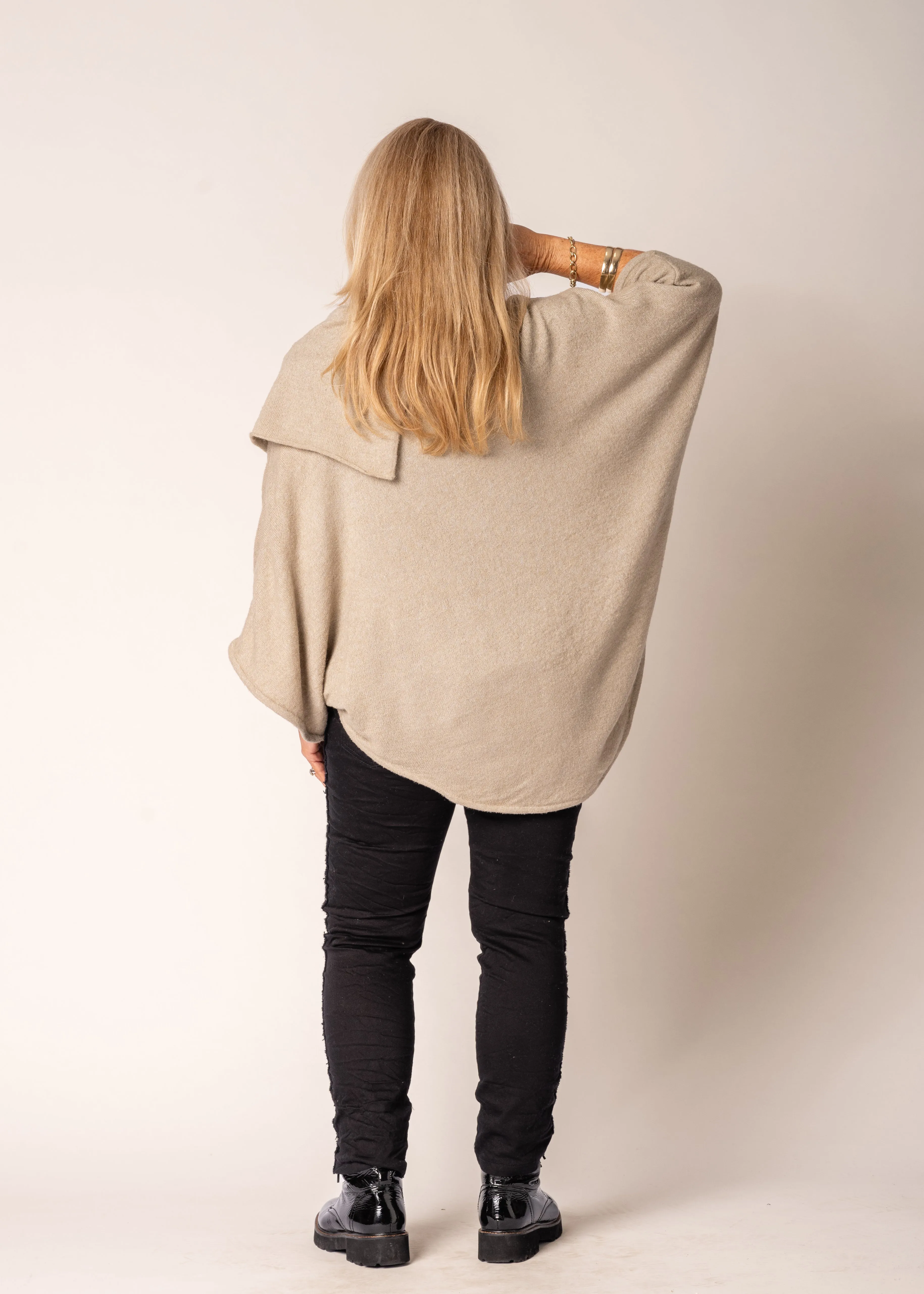 Elspeth Top in Latte