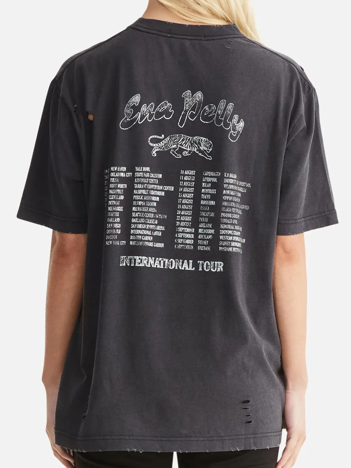 ENA Pelly II JESSIE Oversized Tee Tour - Black
