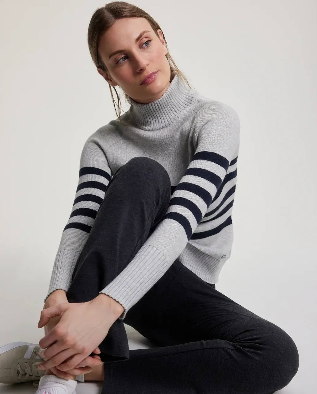 FIG Derby Flare Pants Black
