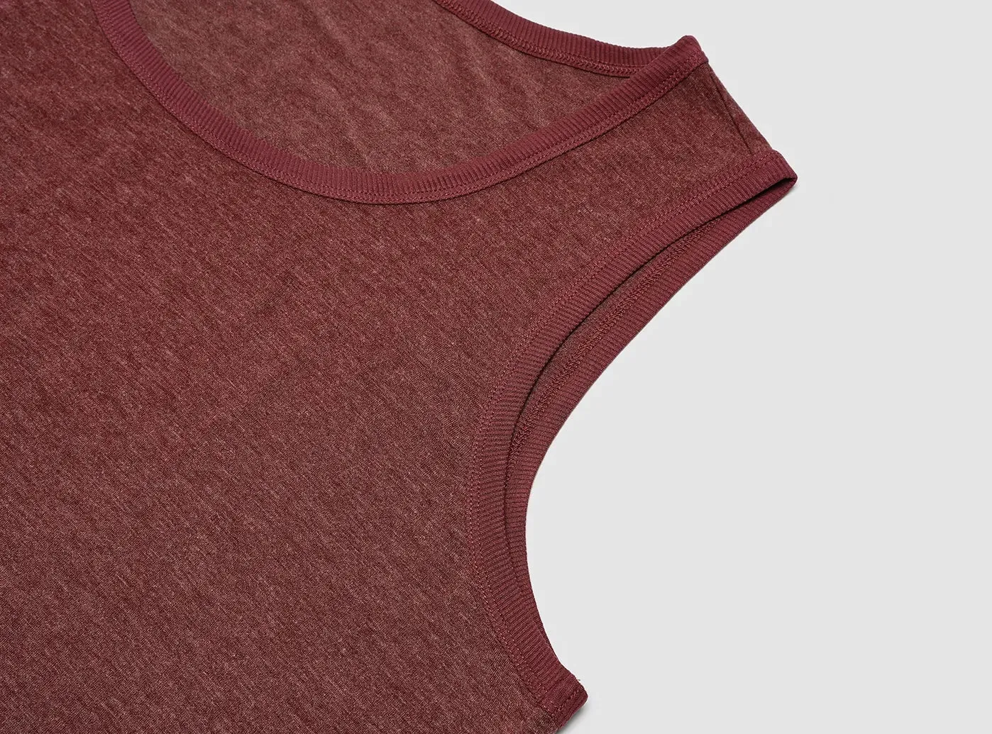 FitVille Women's Loose-Fit Sleeveless Top
