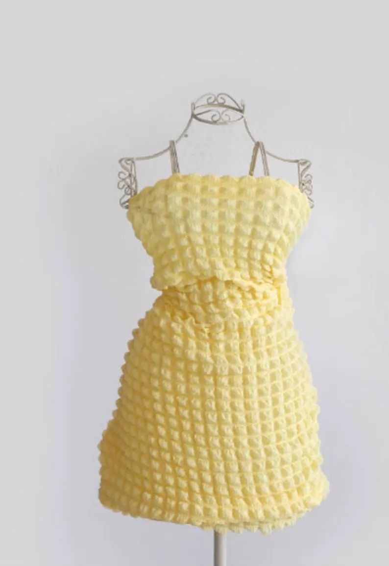 Fluffy Popcorn Waffle Stretchy Shirred Poly Fabric - In 5 Colors - Quality Korean Fabric By the Yard / 55590