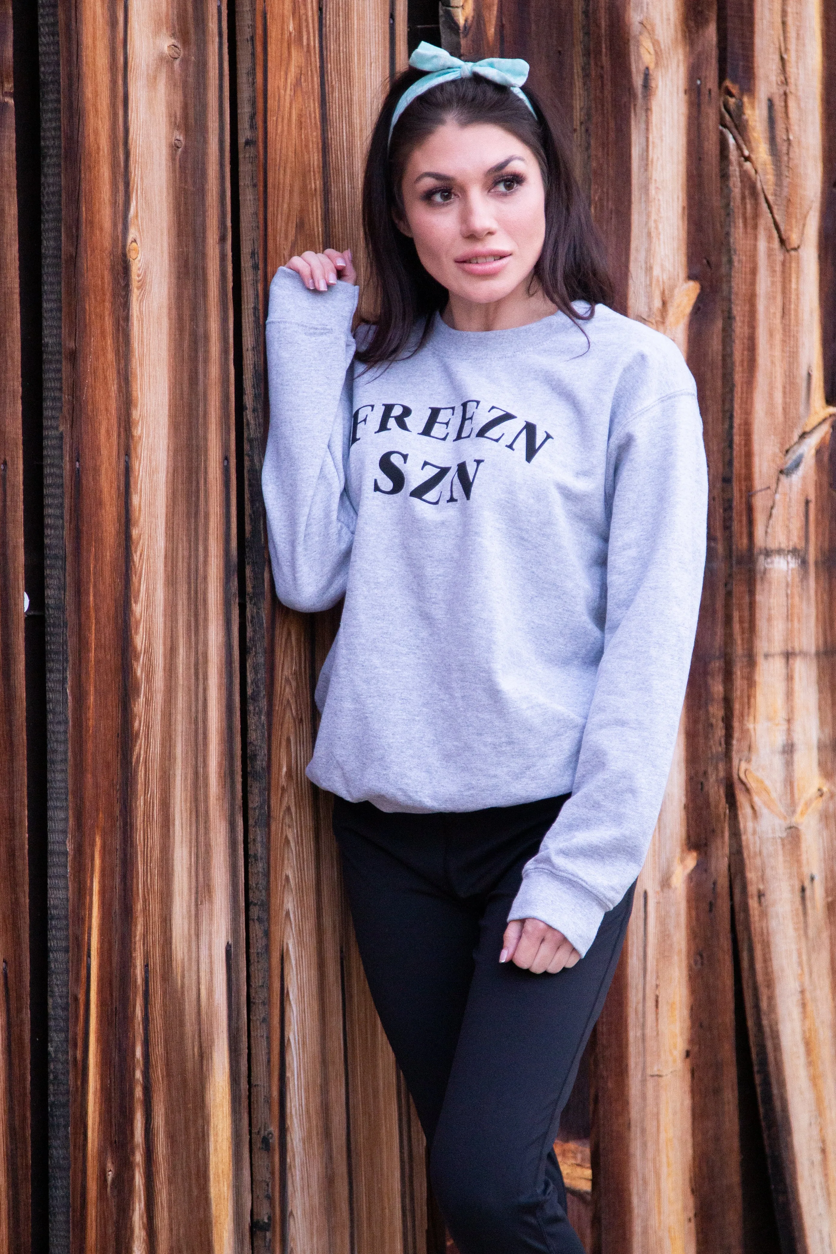 FREEZN SZN COZY PULLOVER