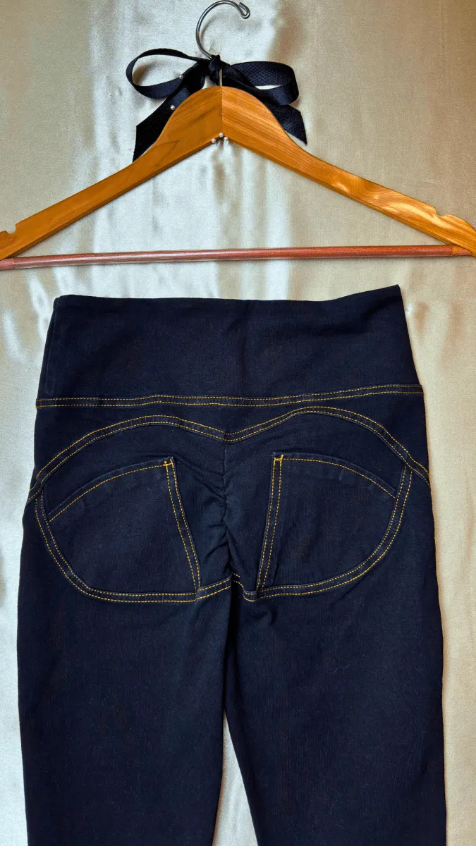 High Rise Butt Enhancer Black Jeggings