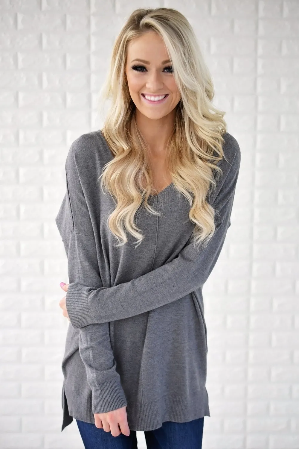 Hold On To Me Sweater ~ Grey