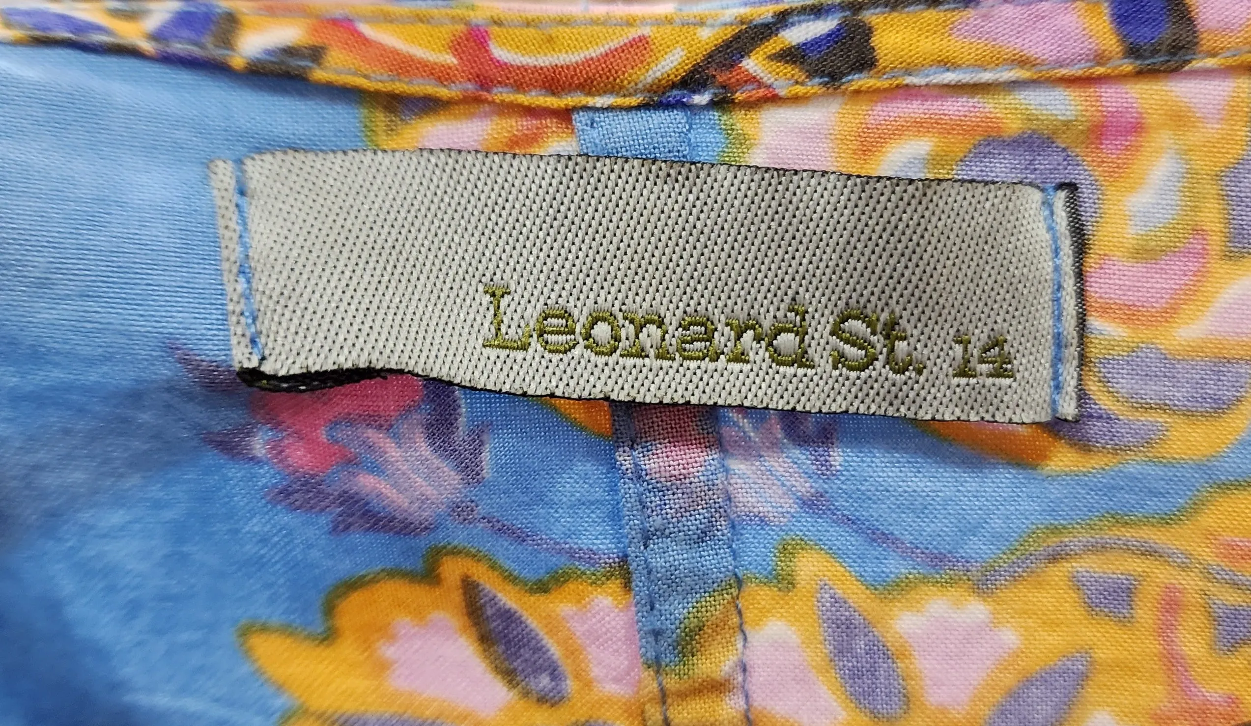 Leonard St blue rayon top size 14