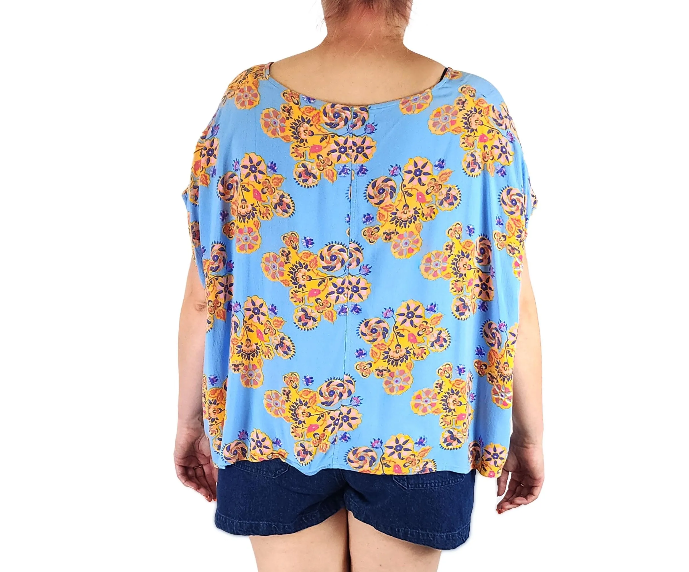 Leonard St blue rayon top size 14