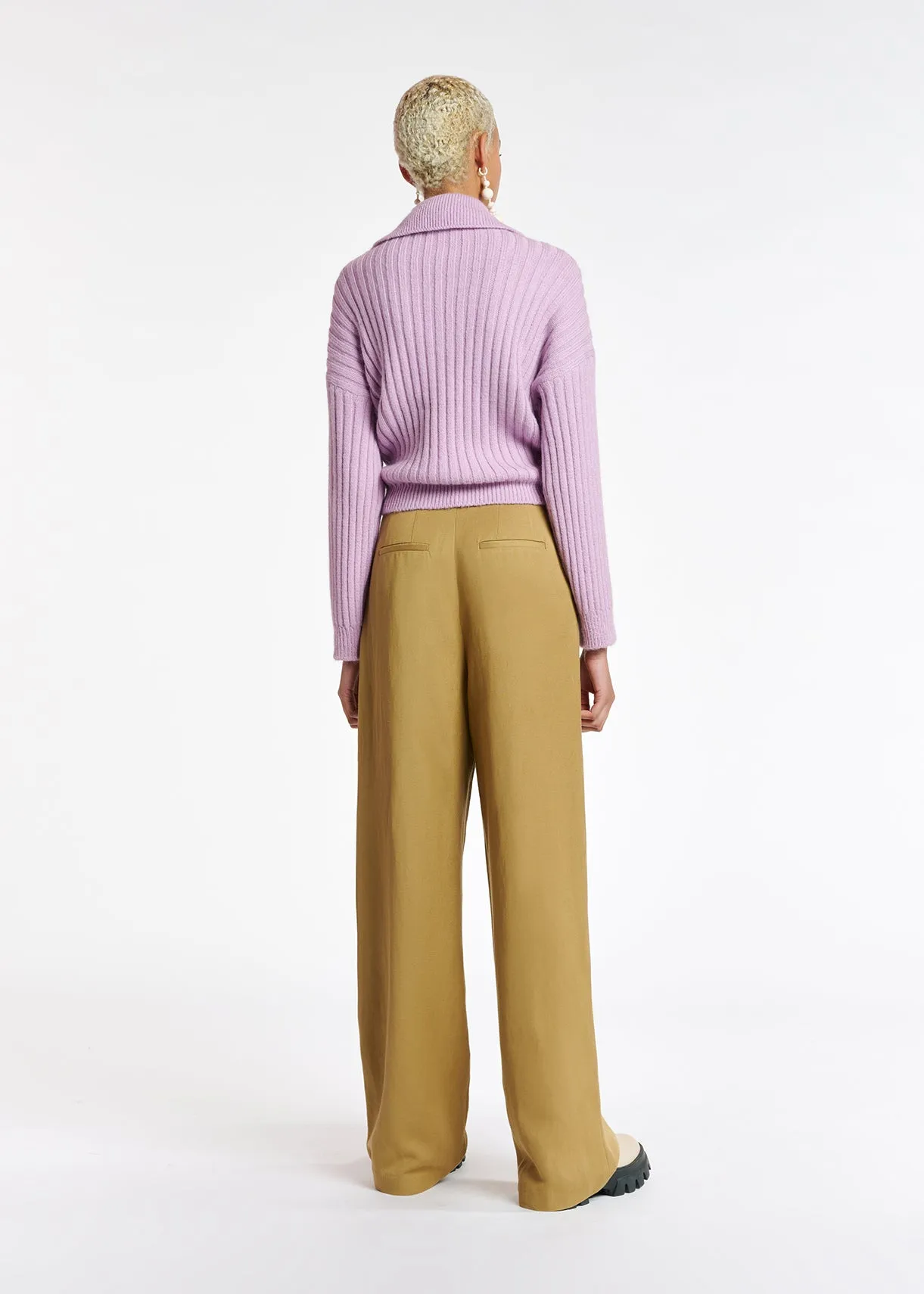 Lilac V-neck ribbed-knit sweater