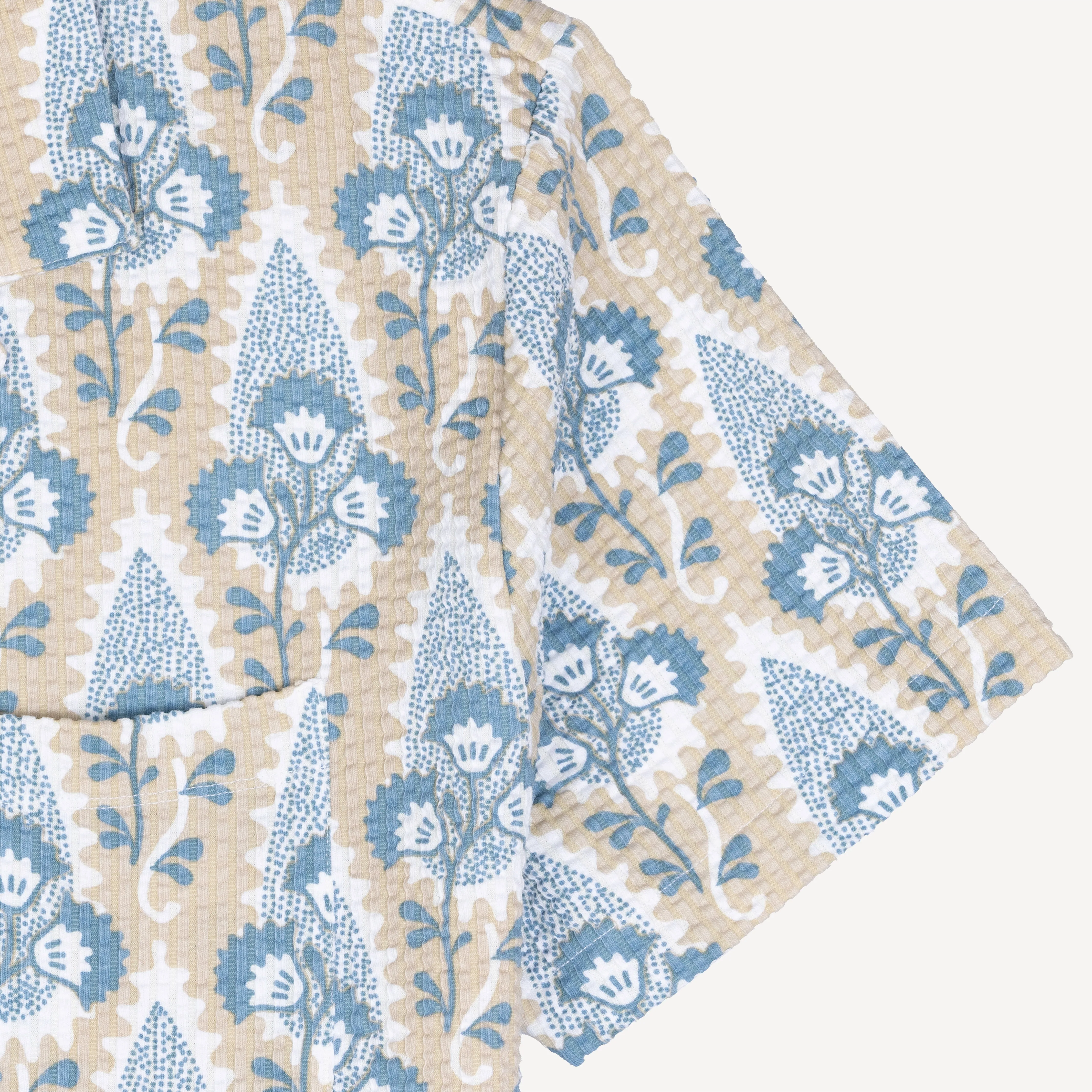 Mens Cool Knit Seersucker Camp Shirt - Ancient Scroll
