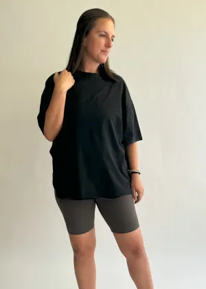 Mineral Wash Boyfriend Tee in Black