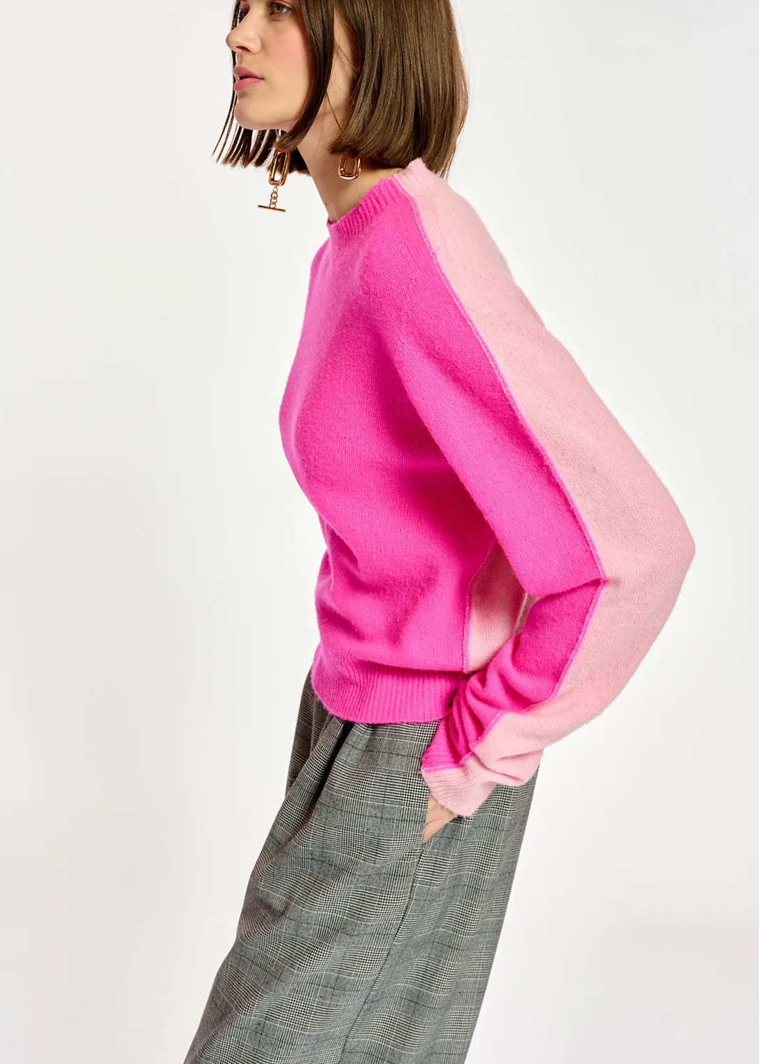 Neon pink and light pink merino-cashmere knit sweater