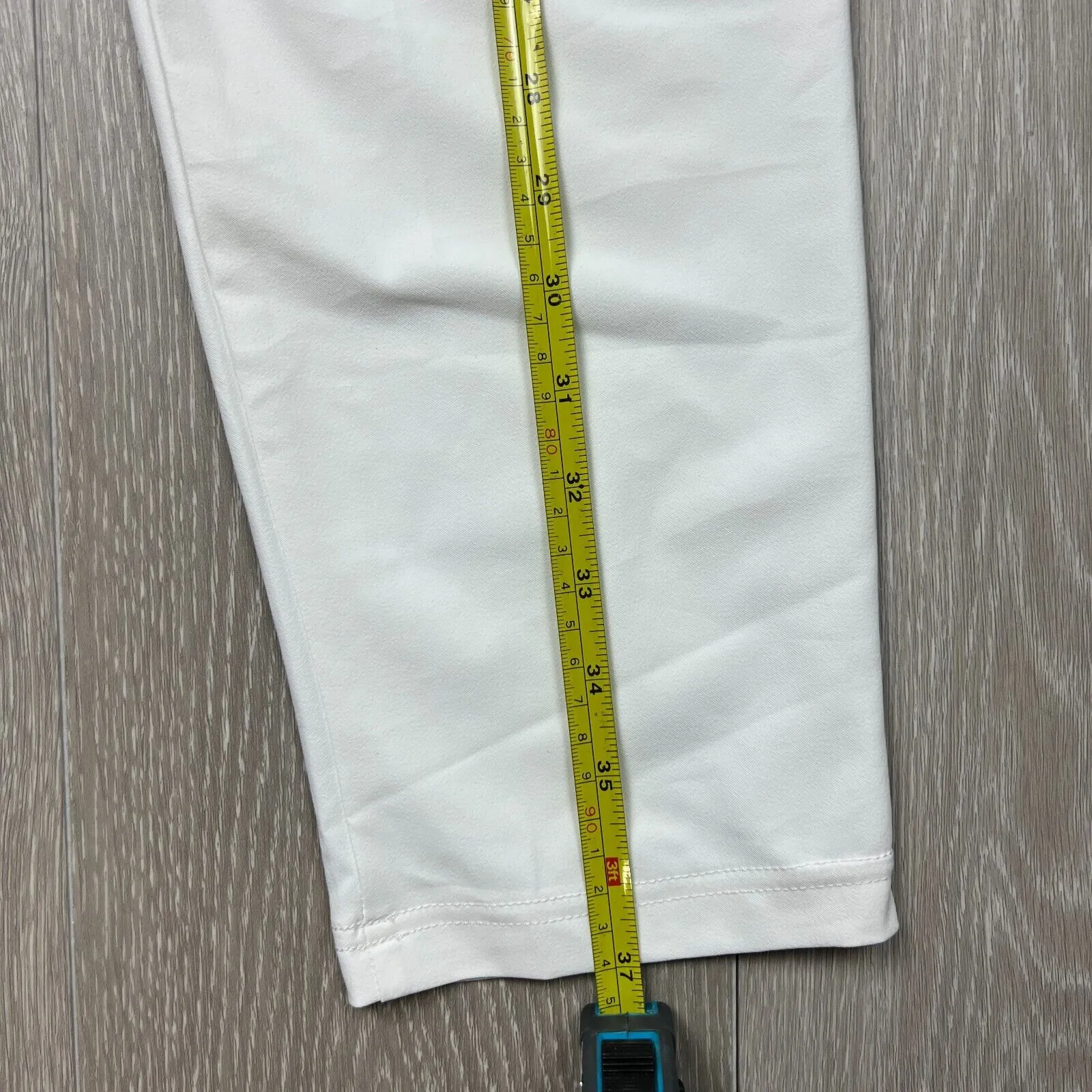 Nike Golf Womens Dri-Fit White Golf Pants Size M (New)