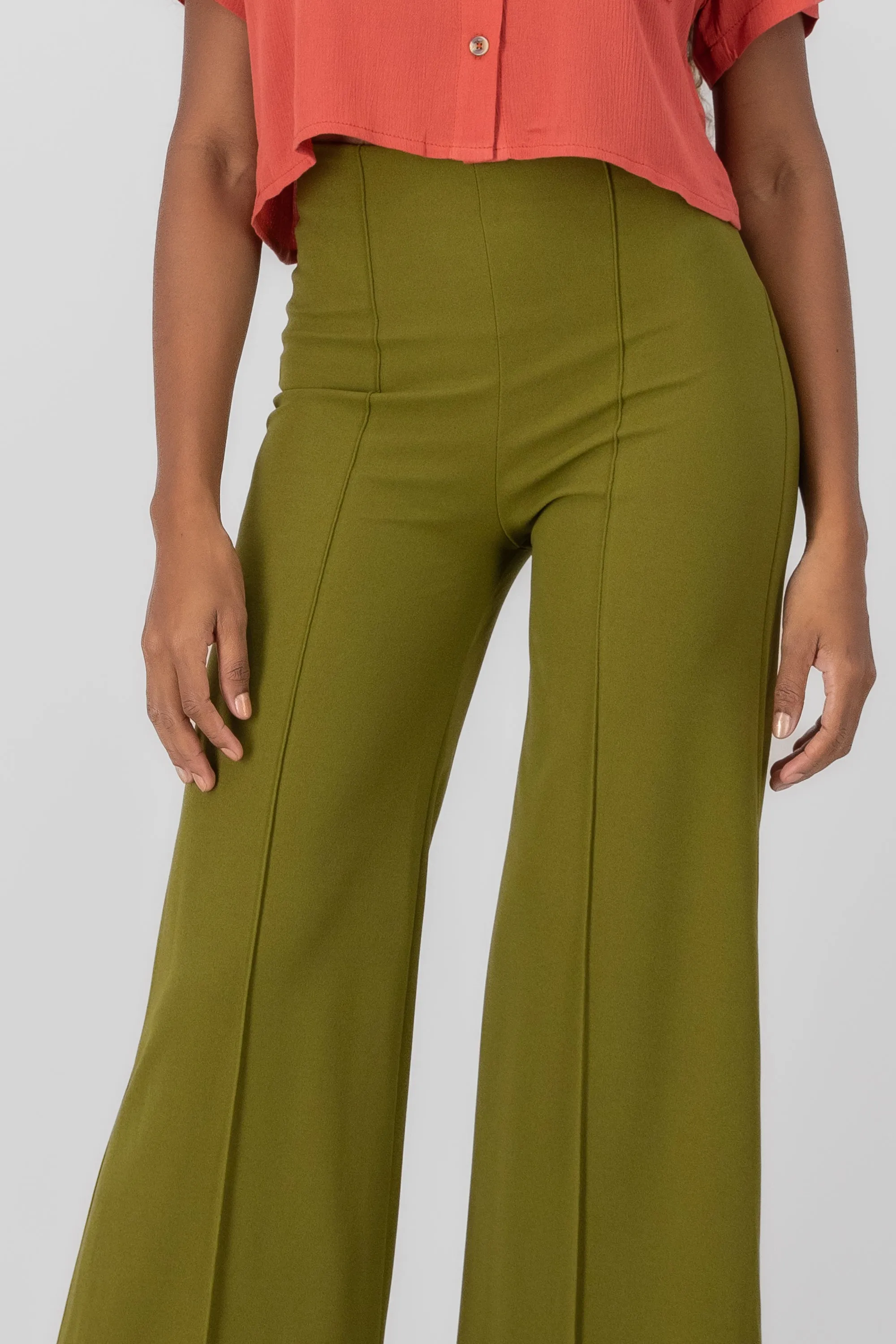 Pantalón Wide Leg Cintura Alta Costuras