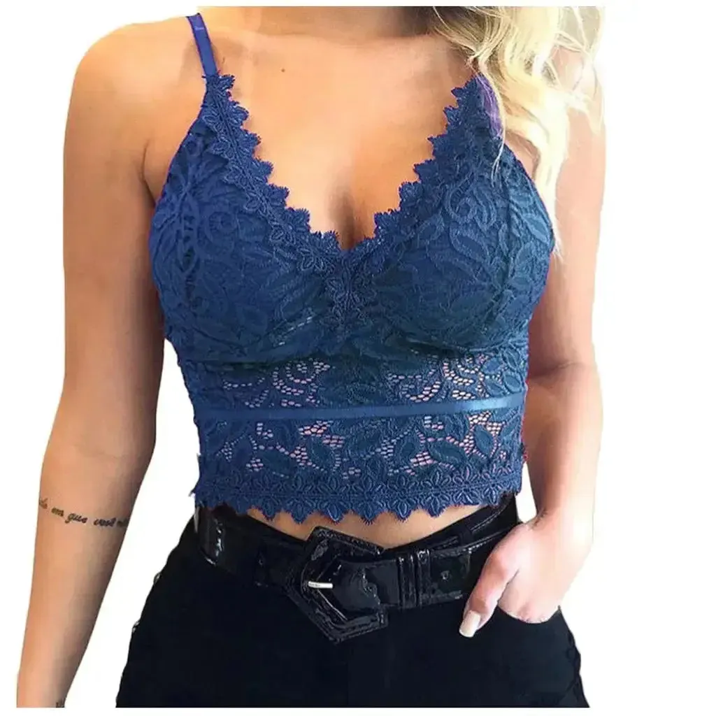 Plus size lace V-neck tank top for women with built-in wireless bra, breathable camisole for everyday wear