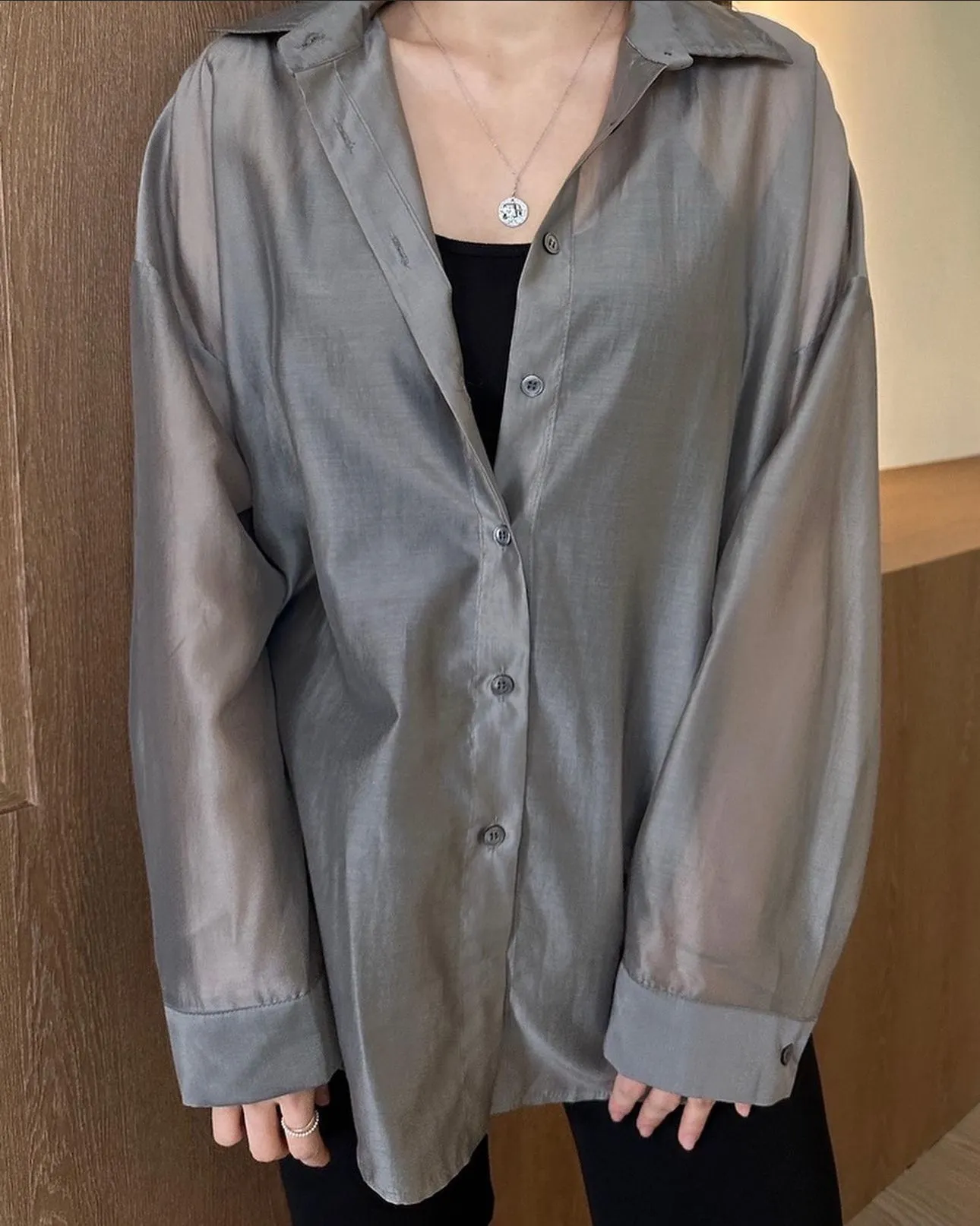 Shiny Tencel Loose Fit Two-Way Shirts