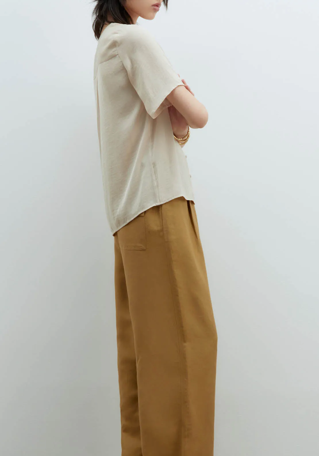 Short-Sleeved Blouse - Beige