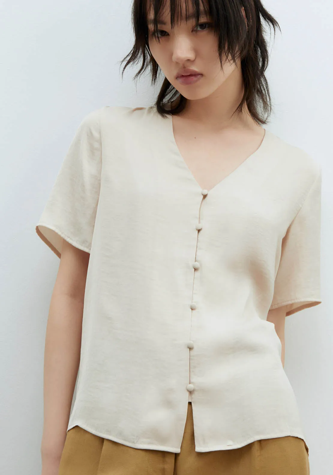 Short-Sleeved Blouse - Beige