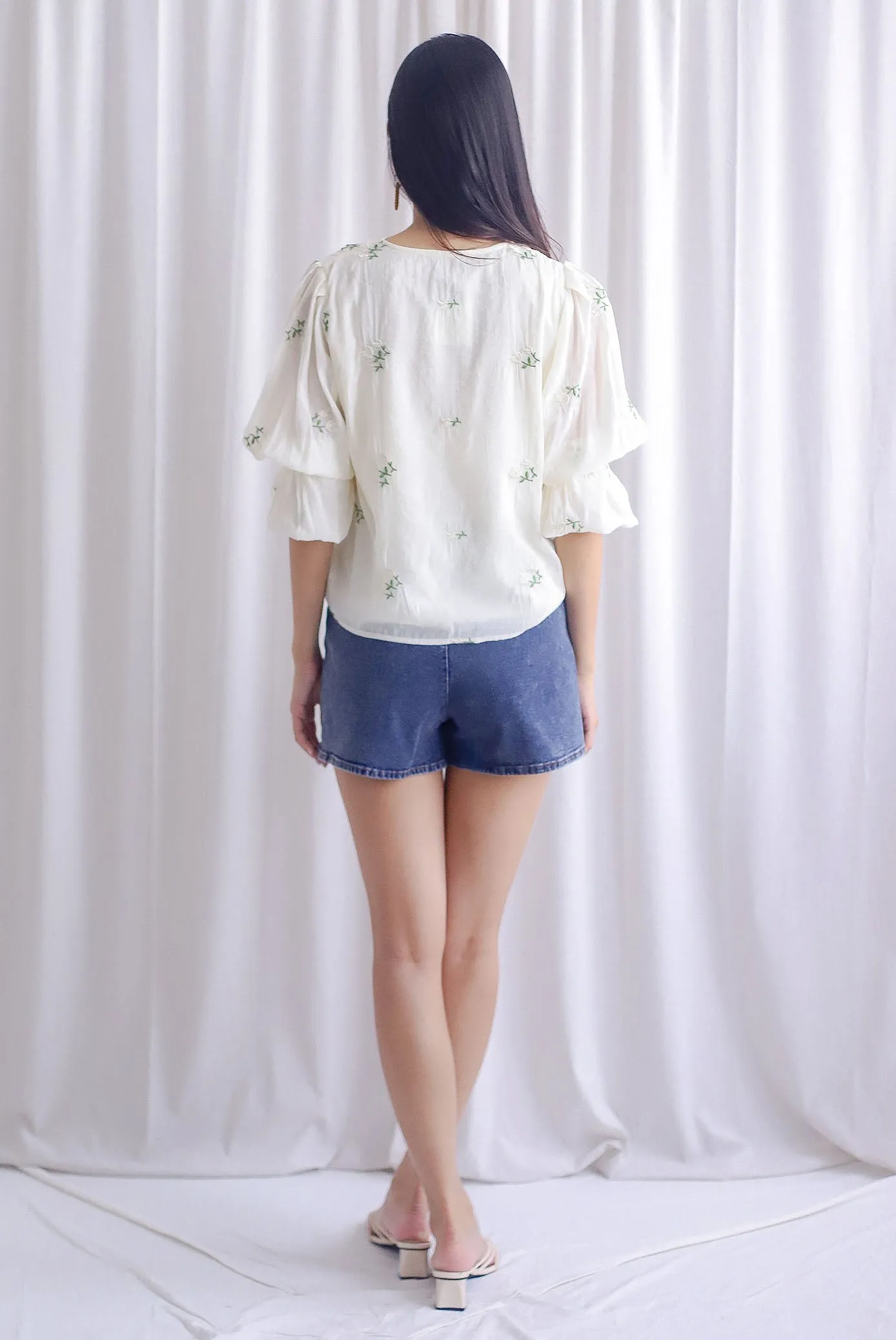 TDC Lassie Tiered Puffy Sleeve Top In Cream Embro