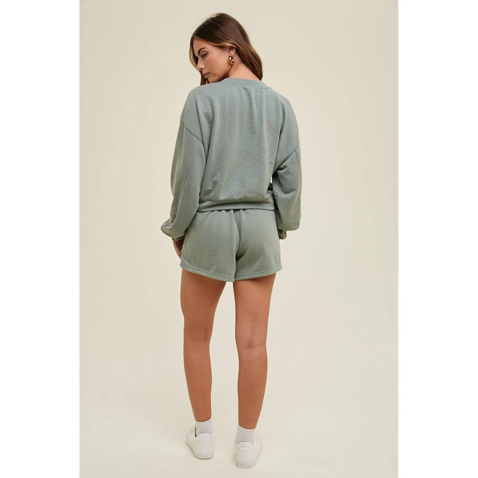 URBAN EASE CROP SWEATSHIRT