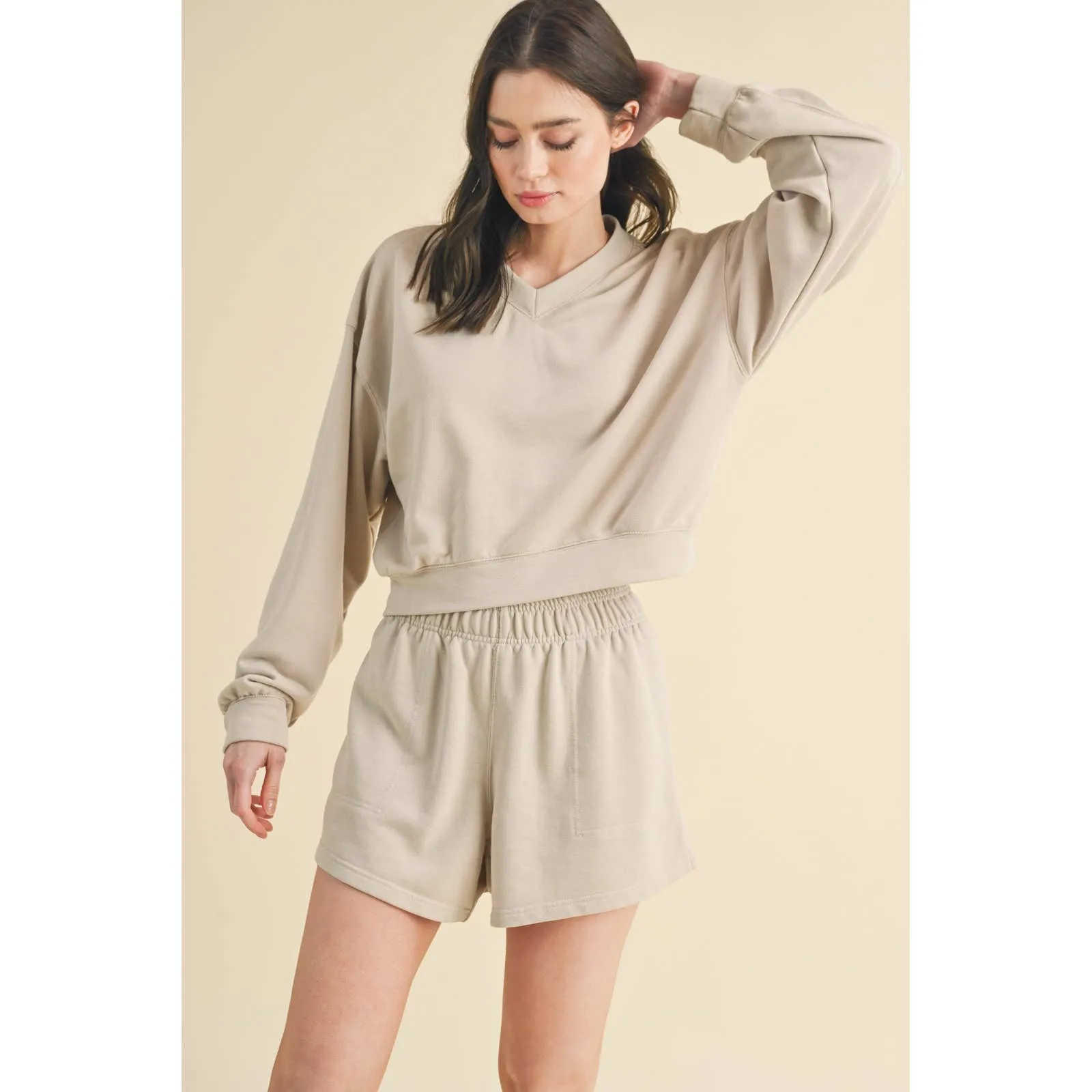 URBAN EASE CROP SWEATSHIRT