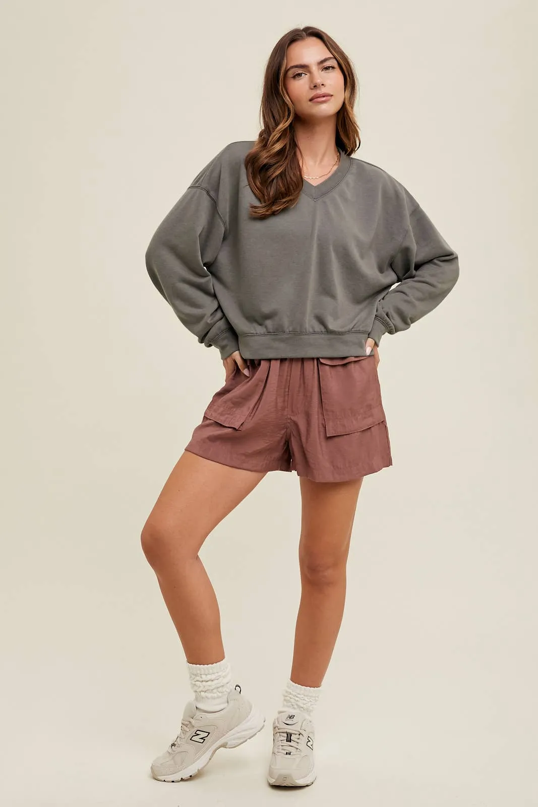 URBAN EASE CROP SWEATSHIRT