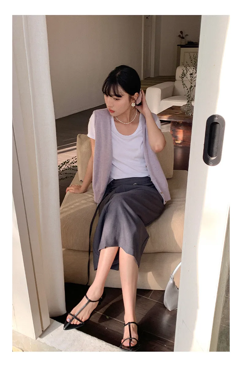 Wool sleeveless vest