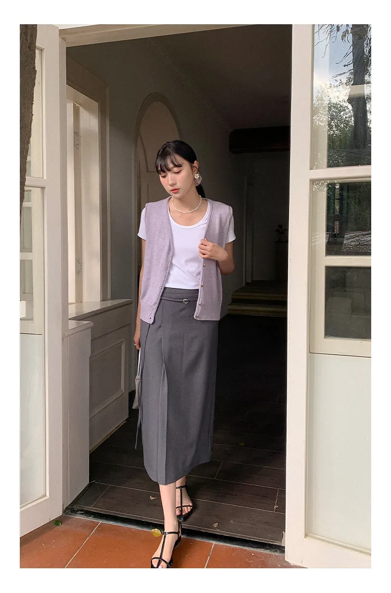 Wool sleeveless vest
