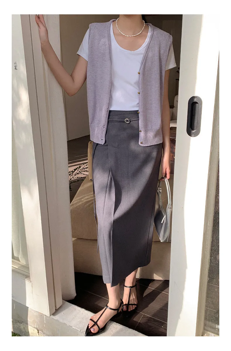 Wool sleeveless vest
