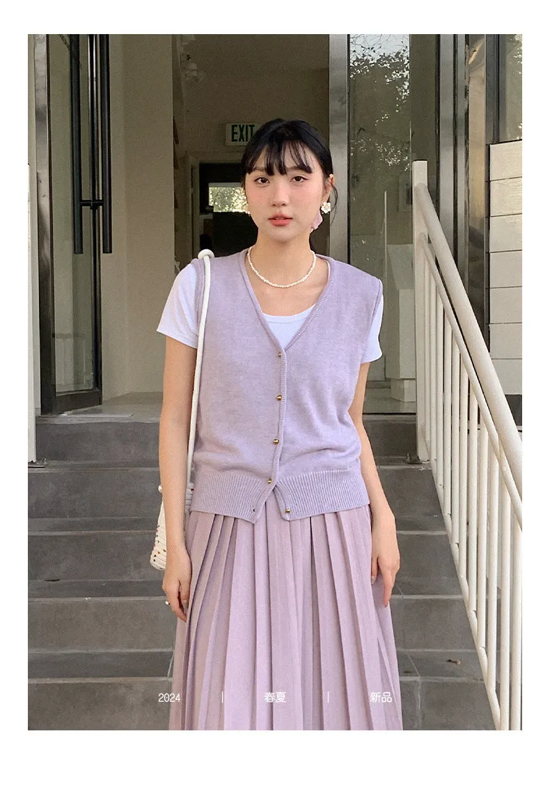 Wool sleeveless vest