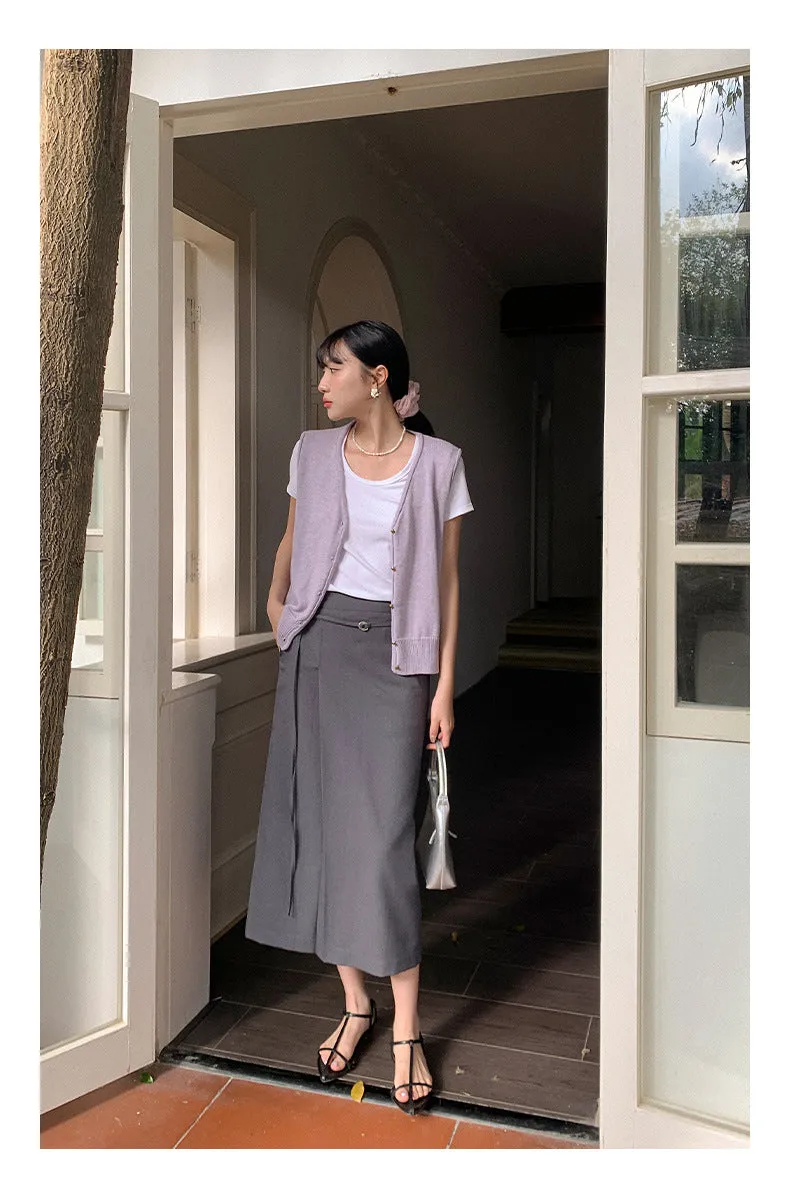 Wool sleeveless vest