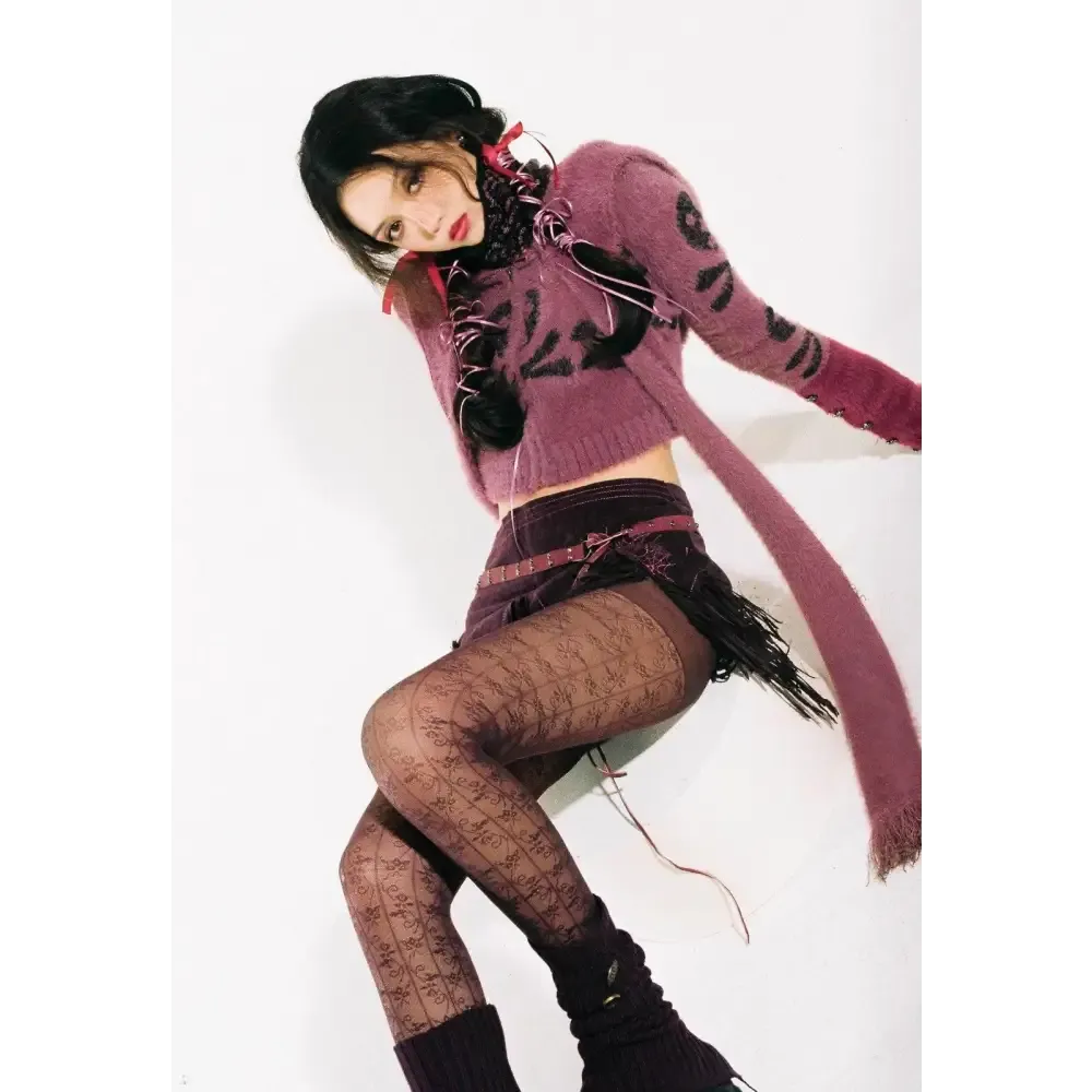 Y2K Cropped Cardigan Jacket with Embroidered Skull Design